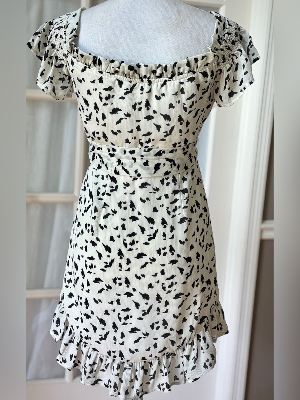 Wild Honey NWT Western Milkmaid Mini Dress Ivory Black Tie Waist S - Picture 4 of 11